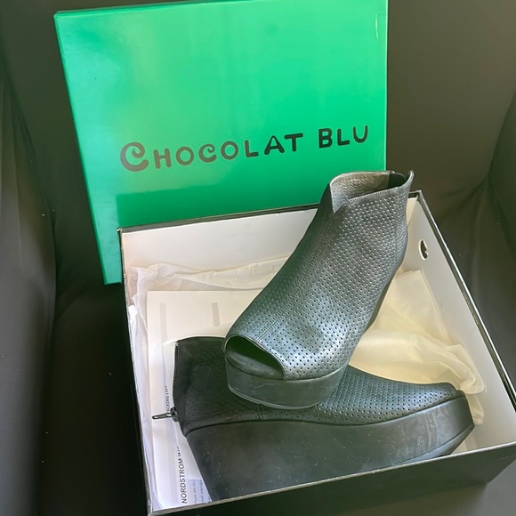 Chocolat Blu Shoes - Chocolate blu shoes